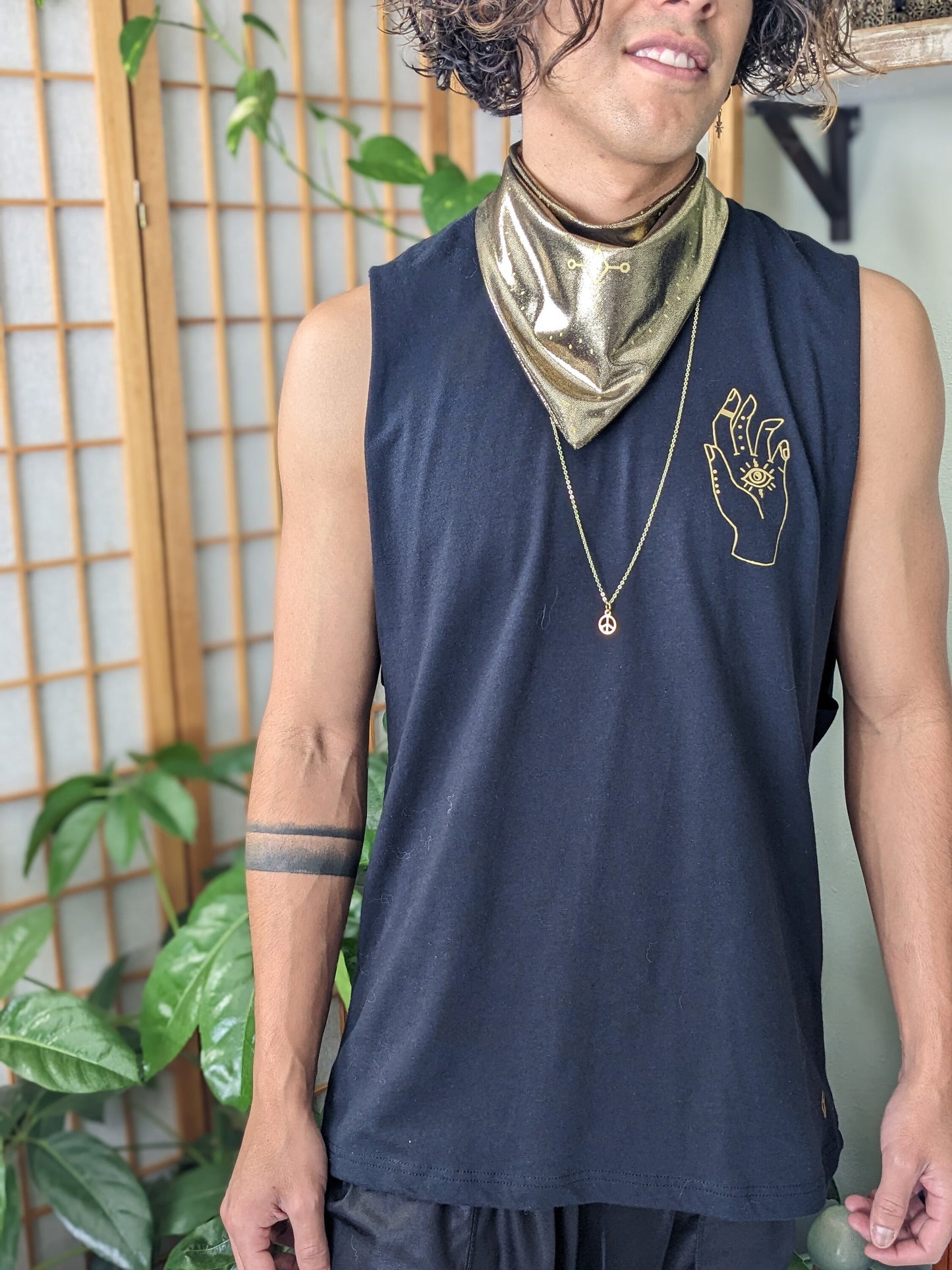 Yin Yang Graphic Cut Off Shirt