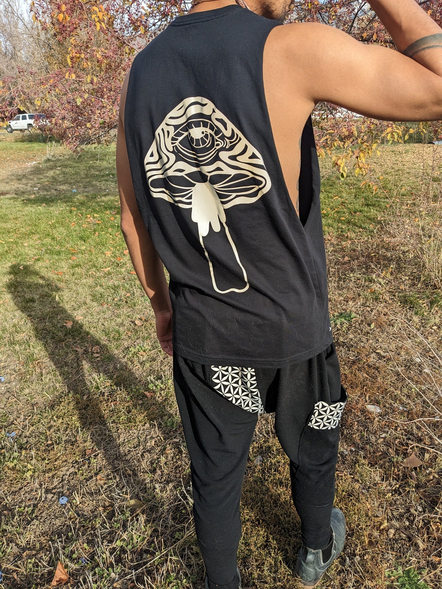 Reflective Mushroom Muscle Tank